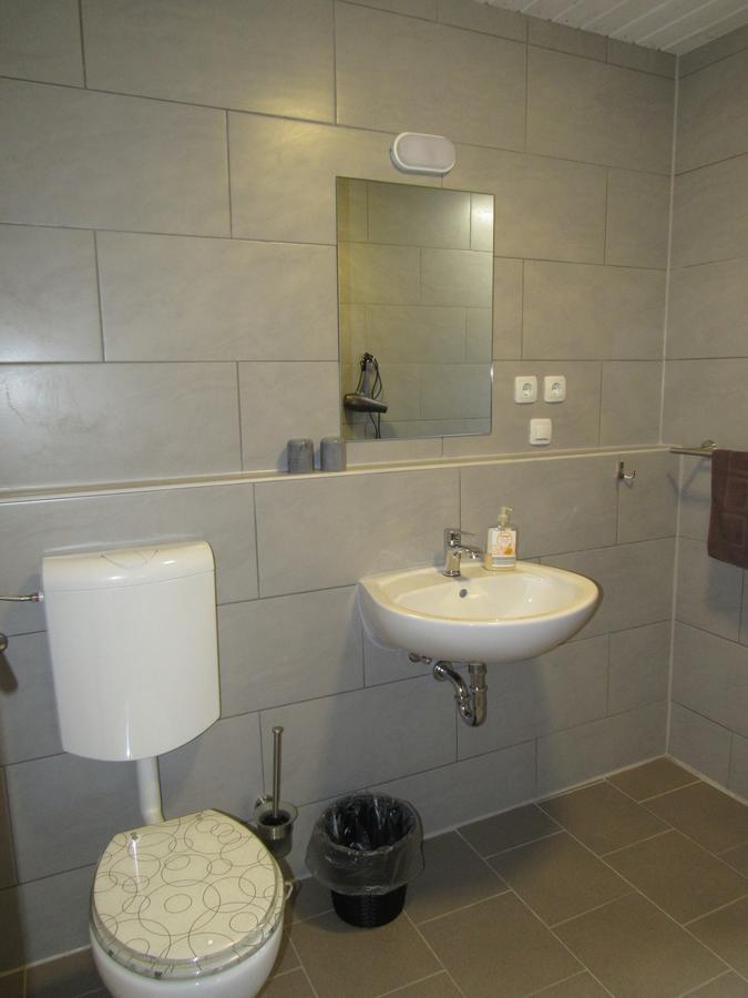 Ferienapartments Am Dorfplatz Langscheid  Экстерьер фото